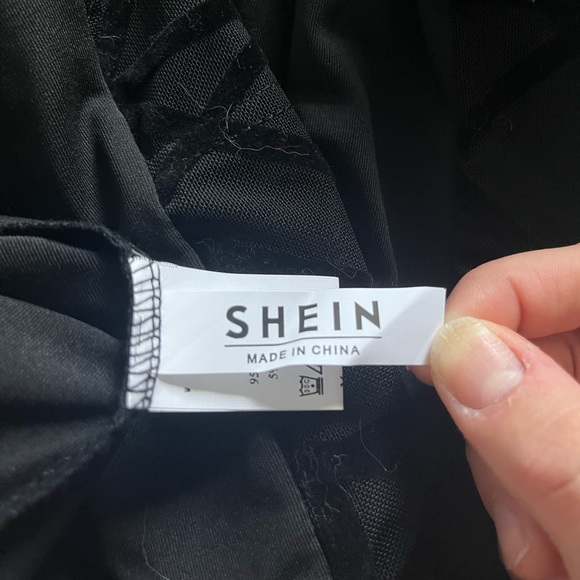 Shein Black Patterned Leggings - Picture 4 of 4